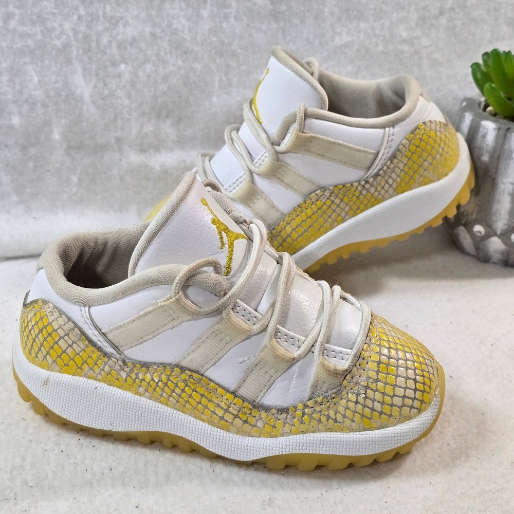 Toddler Air Jordan 11 Retro Low Yellow Snakeskin White Leather Sneakers Sz 8C